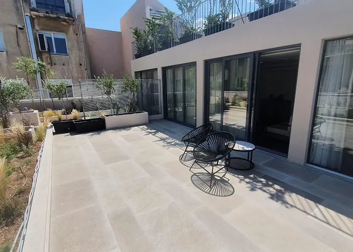 Hellenic Vibes Smart Hotel